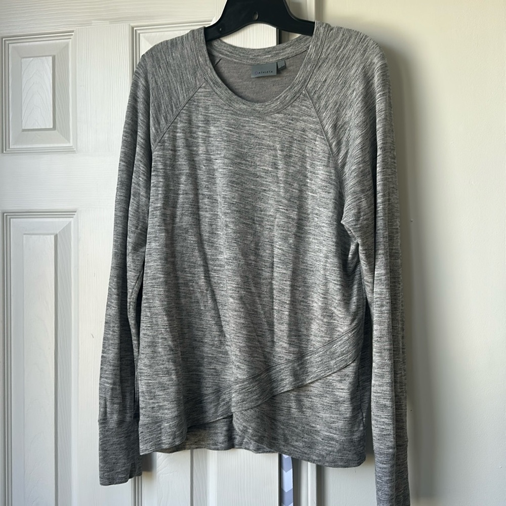 Super soft athleta shirt